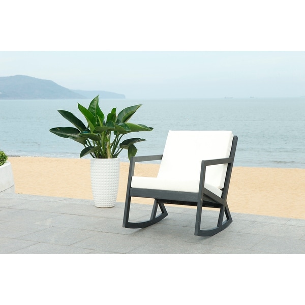 Safavieh on sale outdoor cushions
