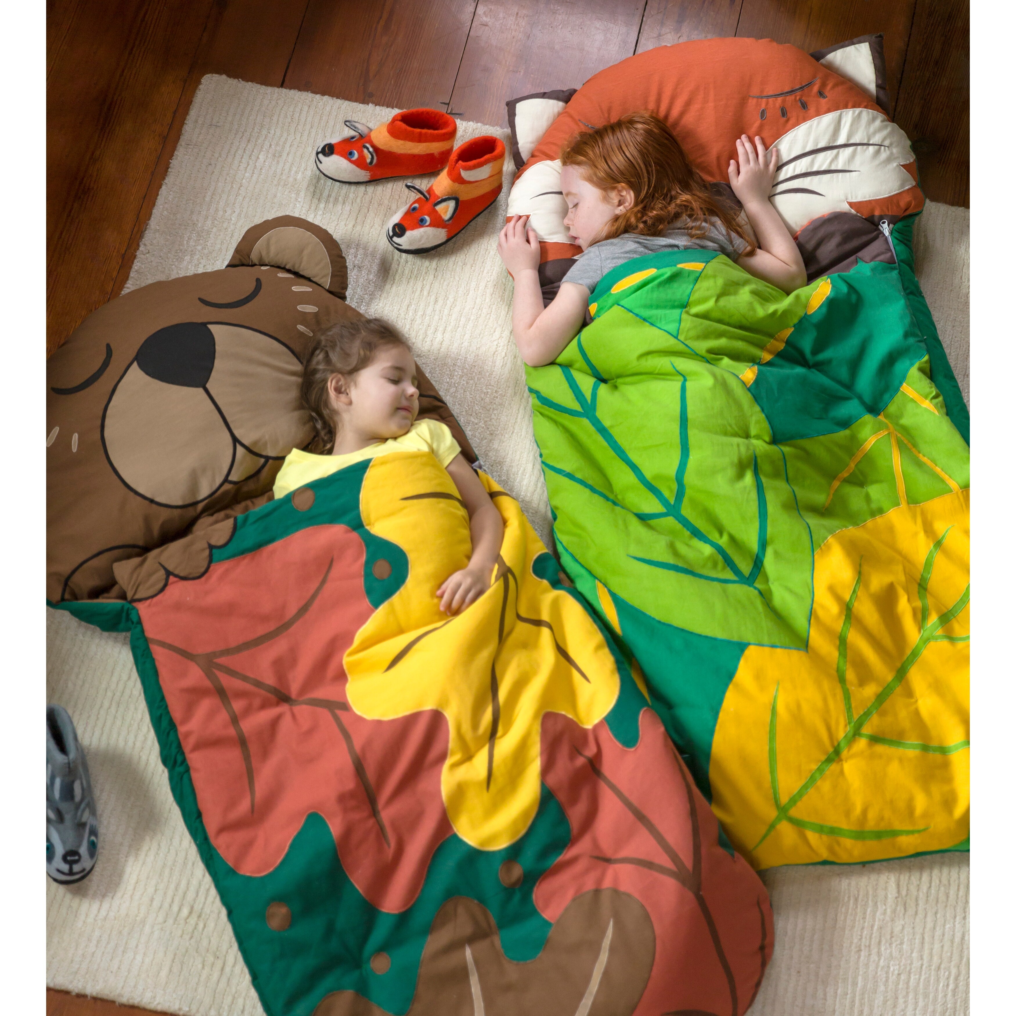 Magic Cabin Kids Woodland Sleeping Bag with Built In Pillow and Carrying Strap 57 L x 28 W On Sale Bed Bath Beyond 38461660