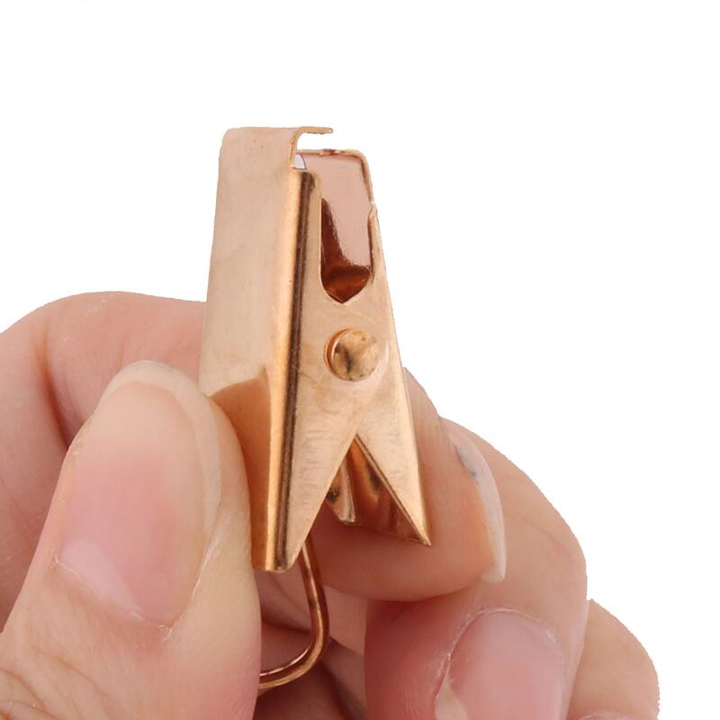 Restaurant Metal Spring Loaded Sawtooth Curtain Hook Clip Clamp 30Pcs - Gold Tone - 1" x 0.6" x 0.6"(L*W*H)