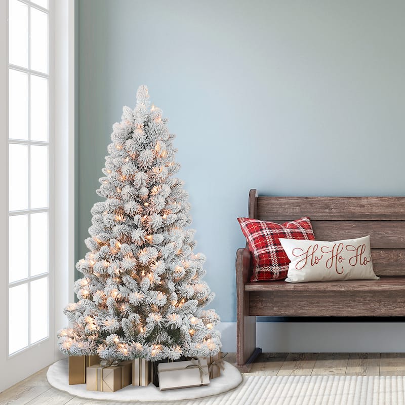 Puleo International Pre-Lit 4.5' Flocked Virginia Pine