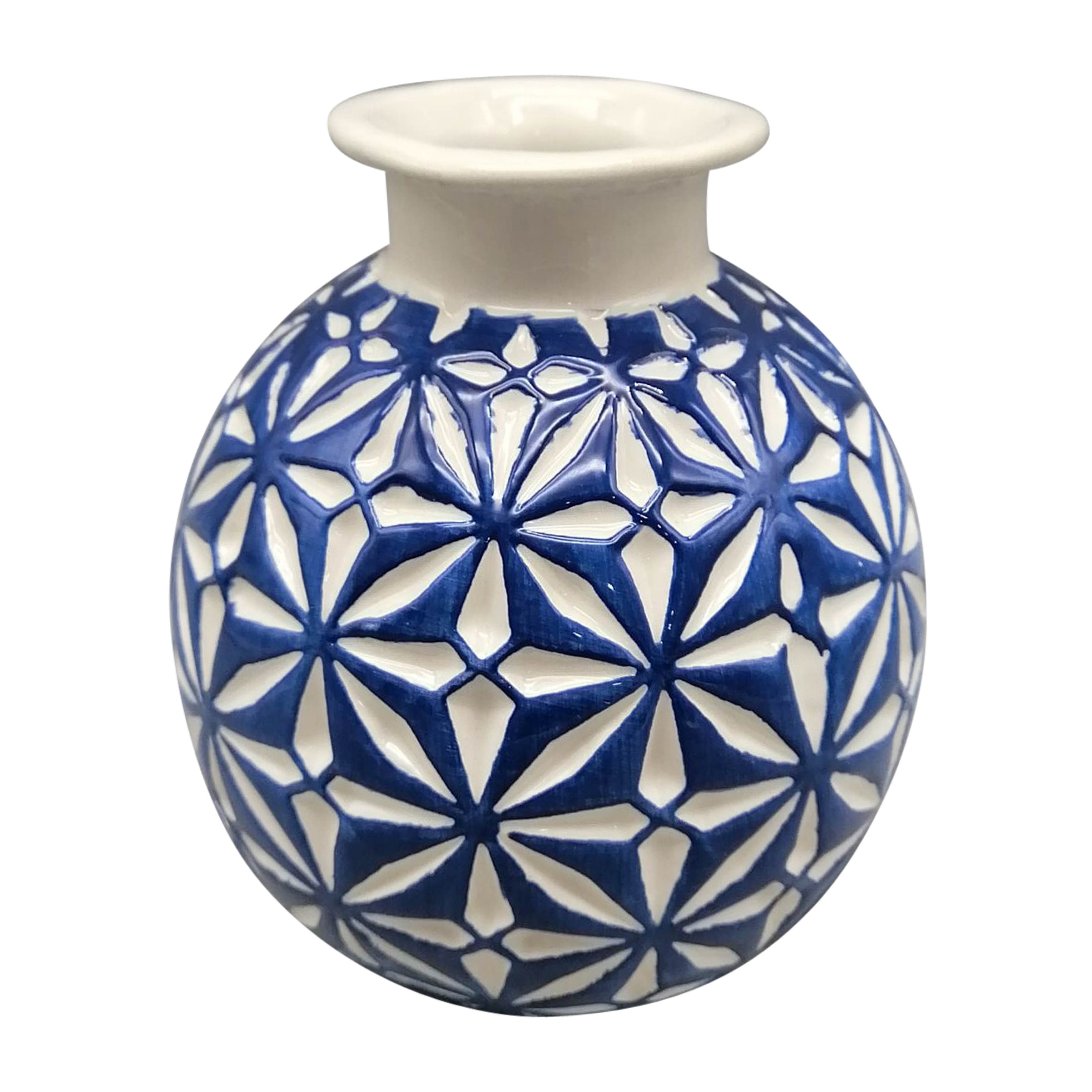 Sagebrook Home Decorative Daisy Ceramic Vase Contemporary Blue and White Flower Vase for Home, Office Decorative Accent