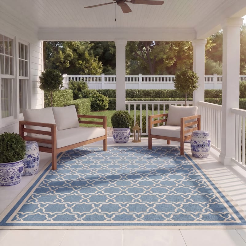SAFAVIEH Courtyard Gulsin Indoor/ Outdoor Waterproof Patio Backyard Rug