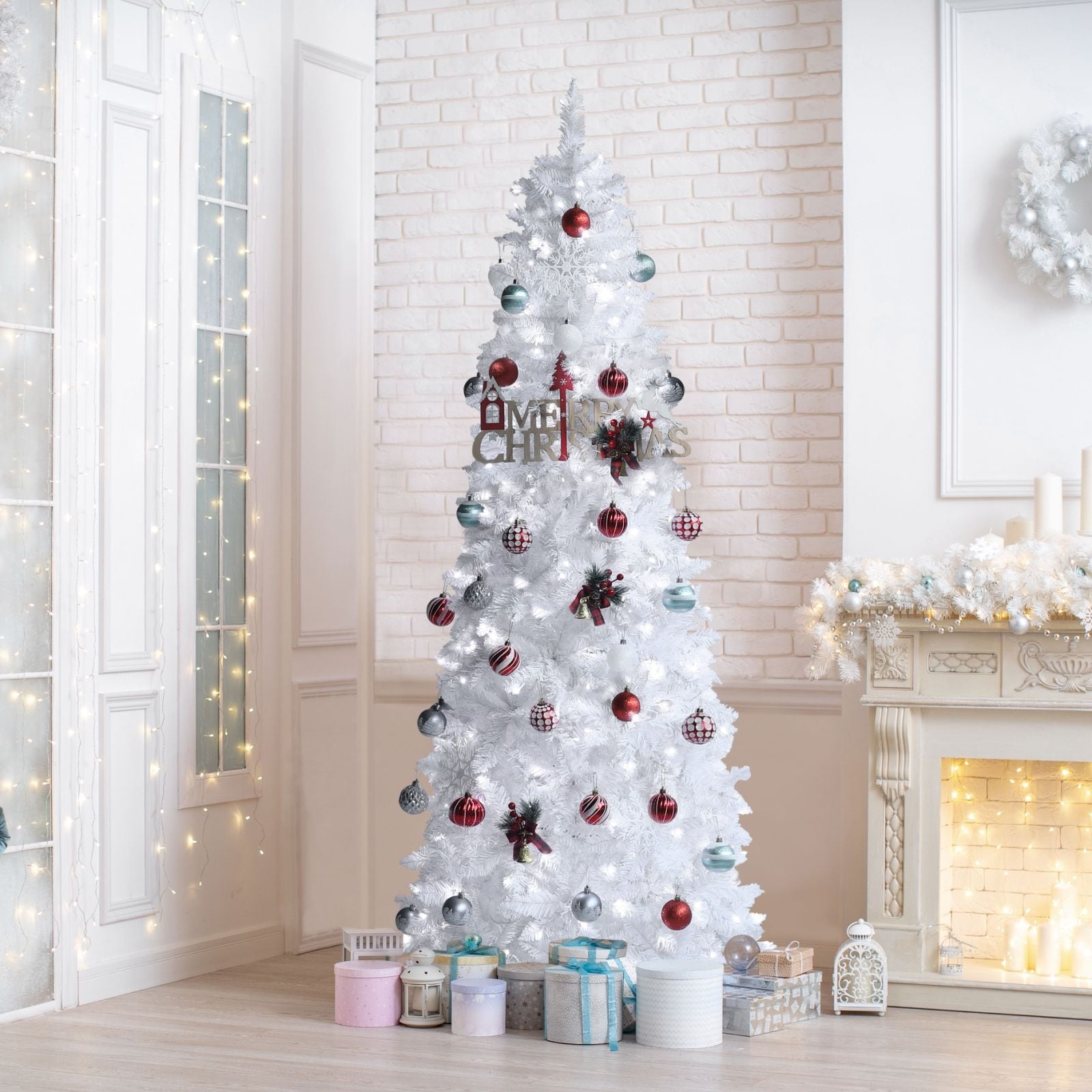 VEIKOUS 6.5FT/7.5FT Pre-Lit LED Artificial Christmas Tree Pencil