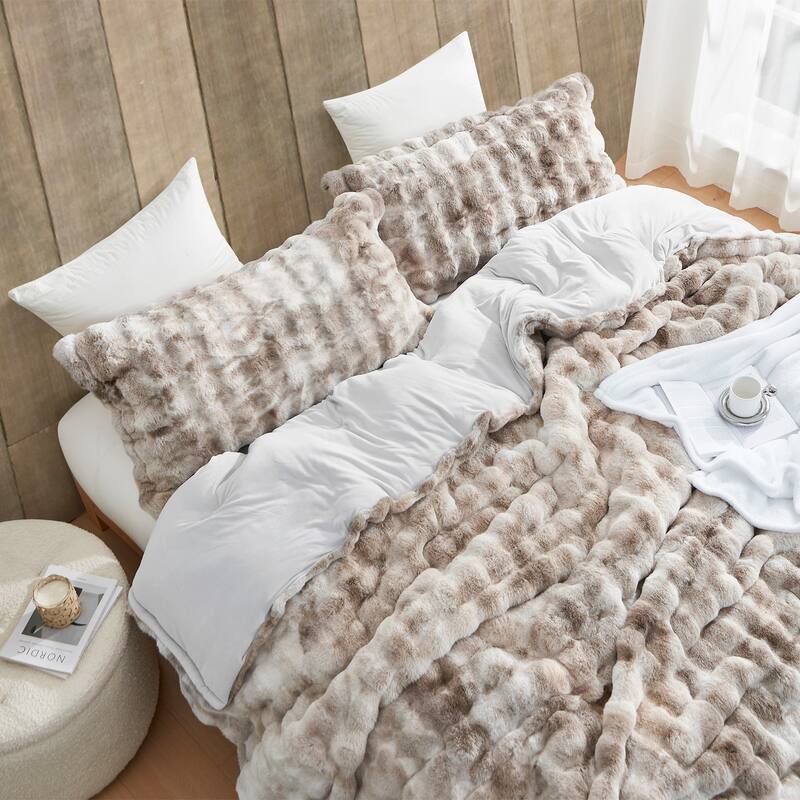Redhaired Husky - Coma Inducer® Oversized Comforter Set
