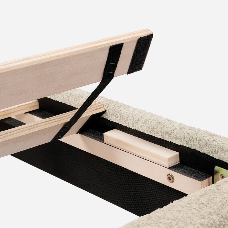 Tufted Upholstered Platform Bed