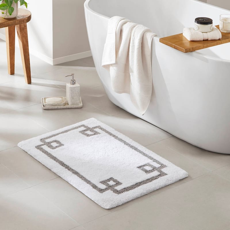 Madison Park Ethan Cotton Tufted Bath Rug - 24 x 40 - White