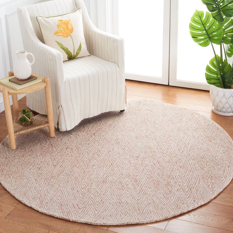 SAFAVIEH Handmade Abstract Gelareh Chevron Wool Rug - 6' Round - Brown/Ivory