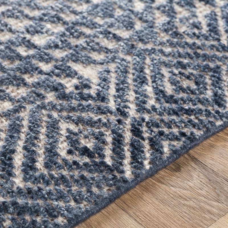 Ziphion Handmade Bohemian Geometric Viscose & Wool Area Rug