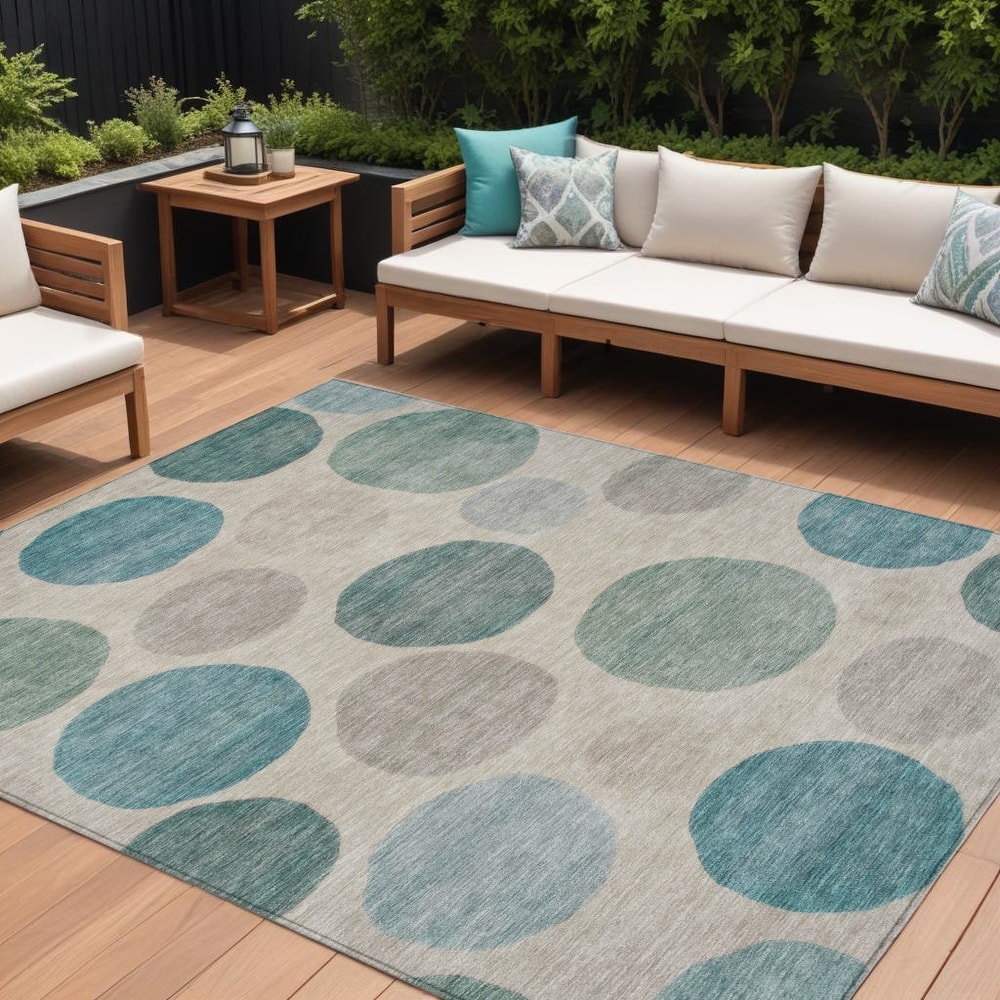 HomeRoots Geometric Transitional Rectangle Outdoor Rug