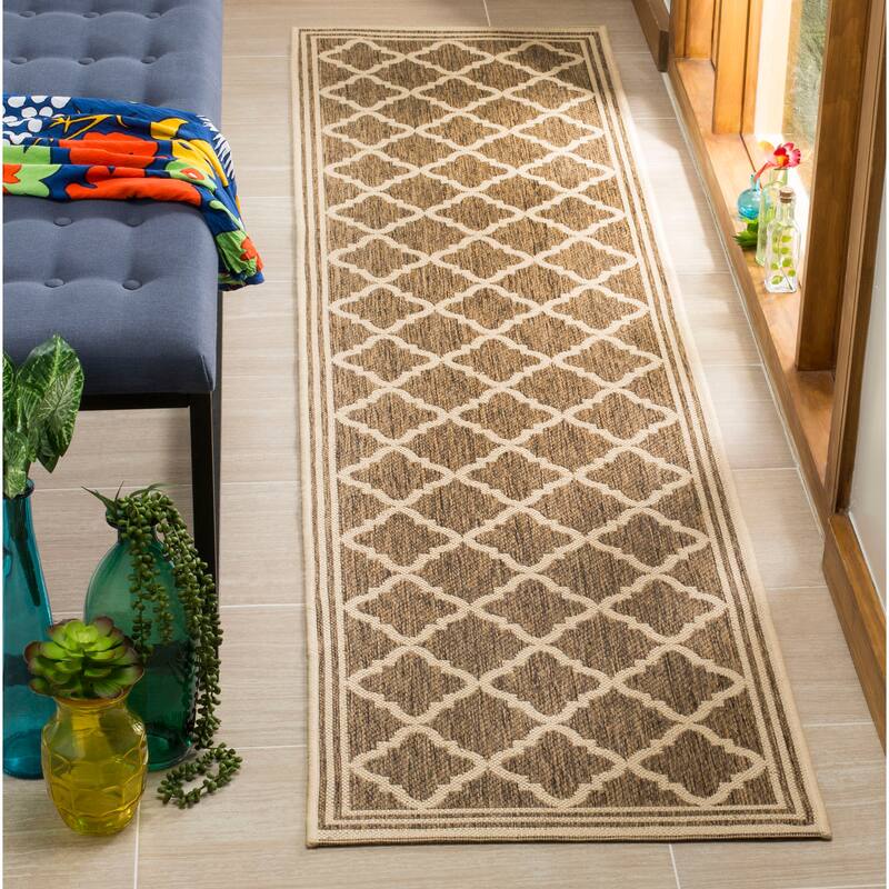 SAFAVIEH Linden Carolynn Indoor/ Outdoor Patio Backyard Rug - 2'2" x 8' Runner - Beige/Cream