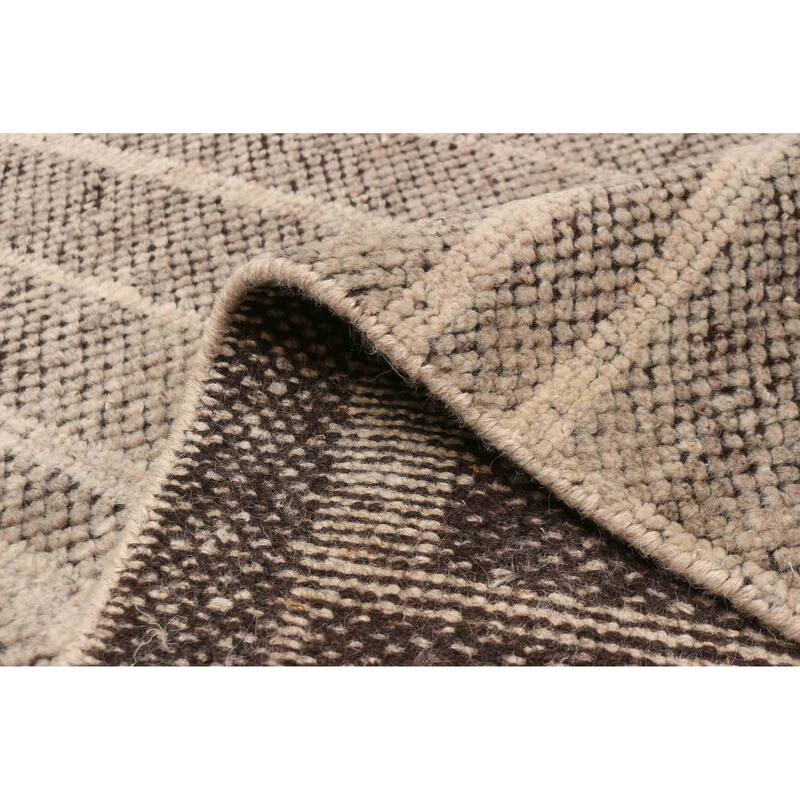 ECARPETGALLERY Hand-knotted Tangier Taupe Wool Rug - 5'2 x 7'11