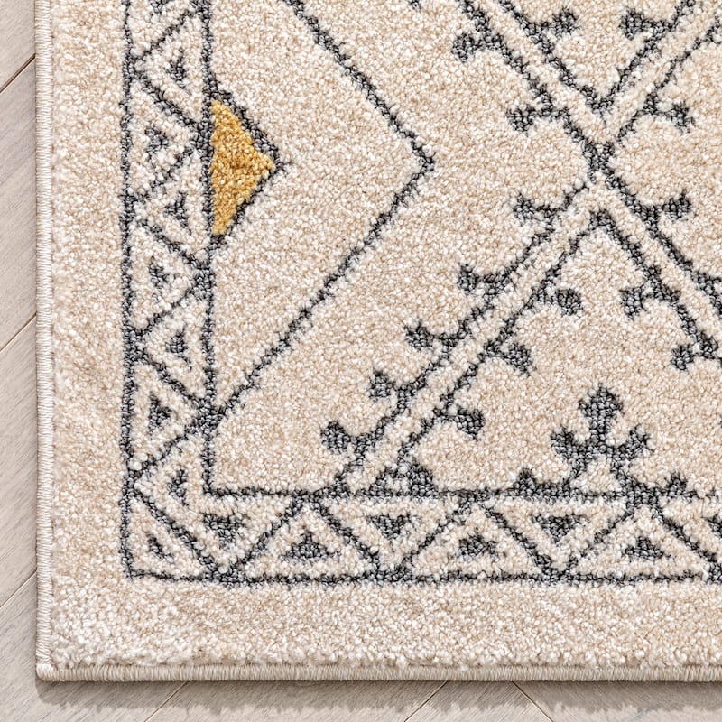 Well Woven Malaga Moderne Bohemian Area Rug - 2' 3" x 7' 3"