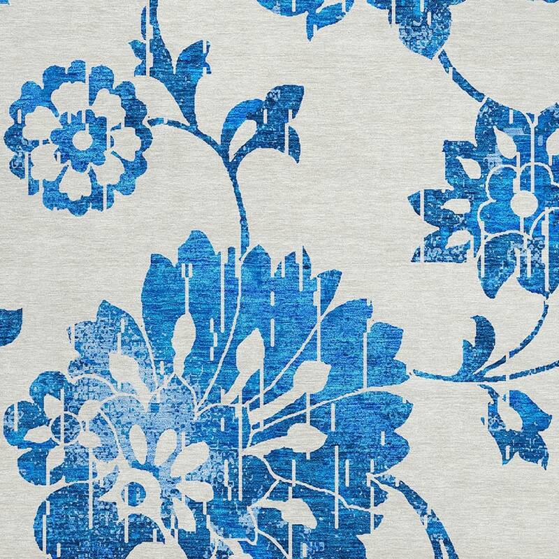 HomeRoots Floral Transitional Rectangle Outdoor Rug
