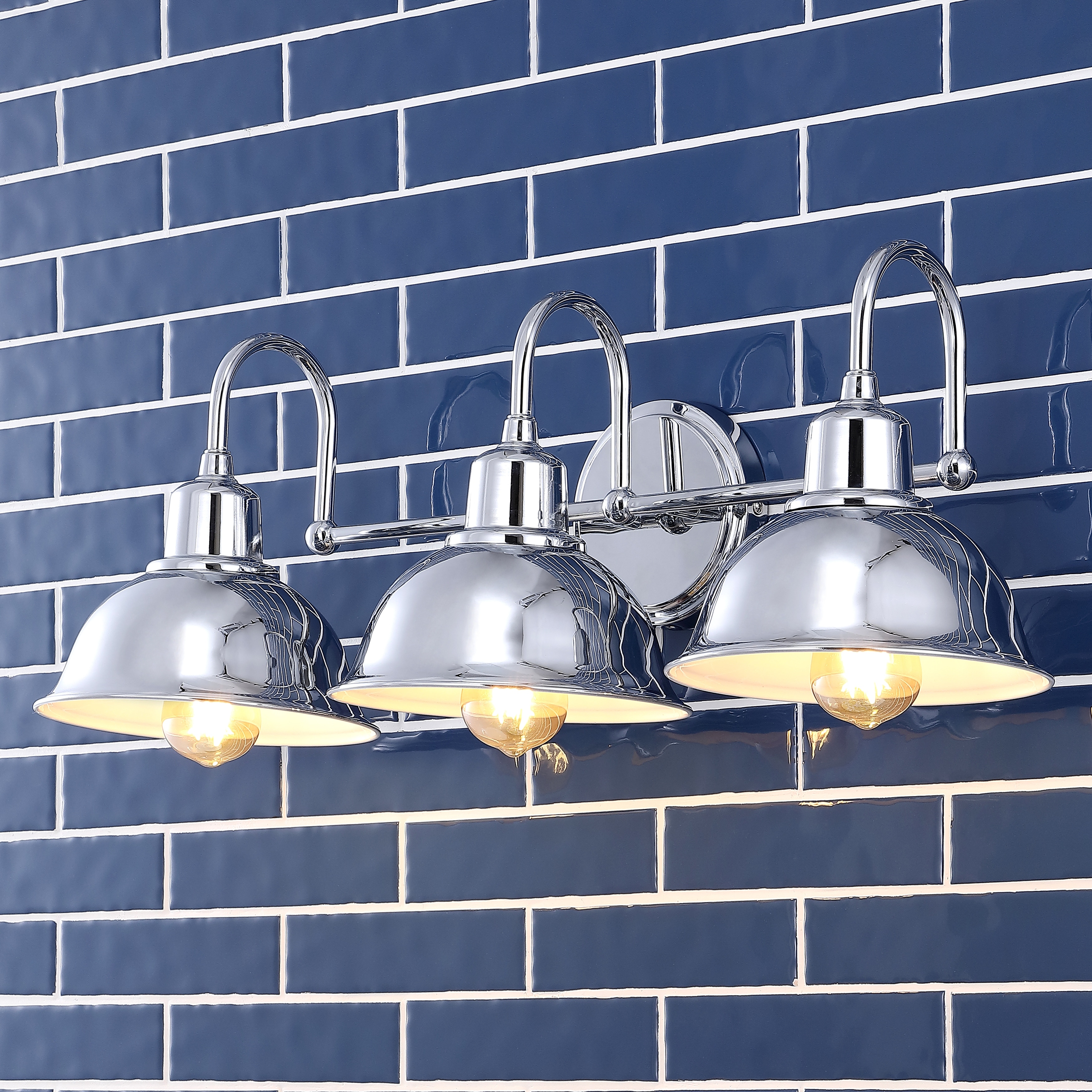 JONATHAN Y Frisco Farmhouse Industrial Iron LED Vanity, Chrome