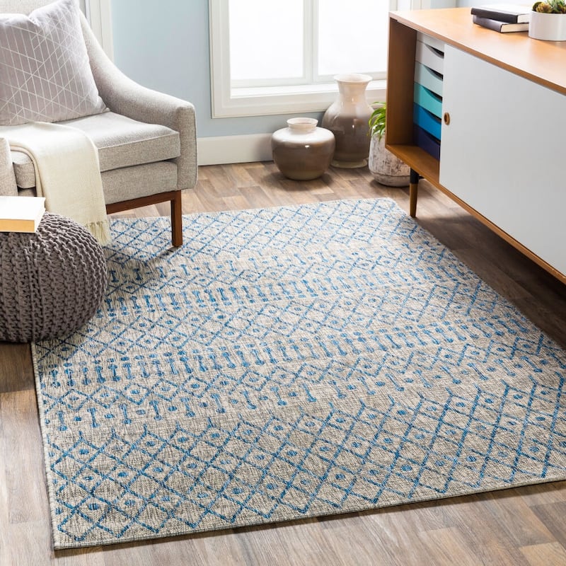 Livabliss Eagean Global Indoor/Outdoor Area Rug - 6'7" x 9' - Blue