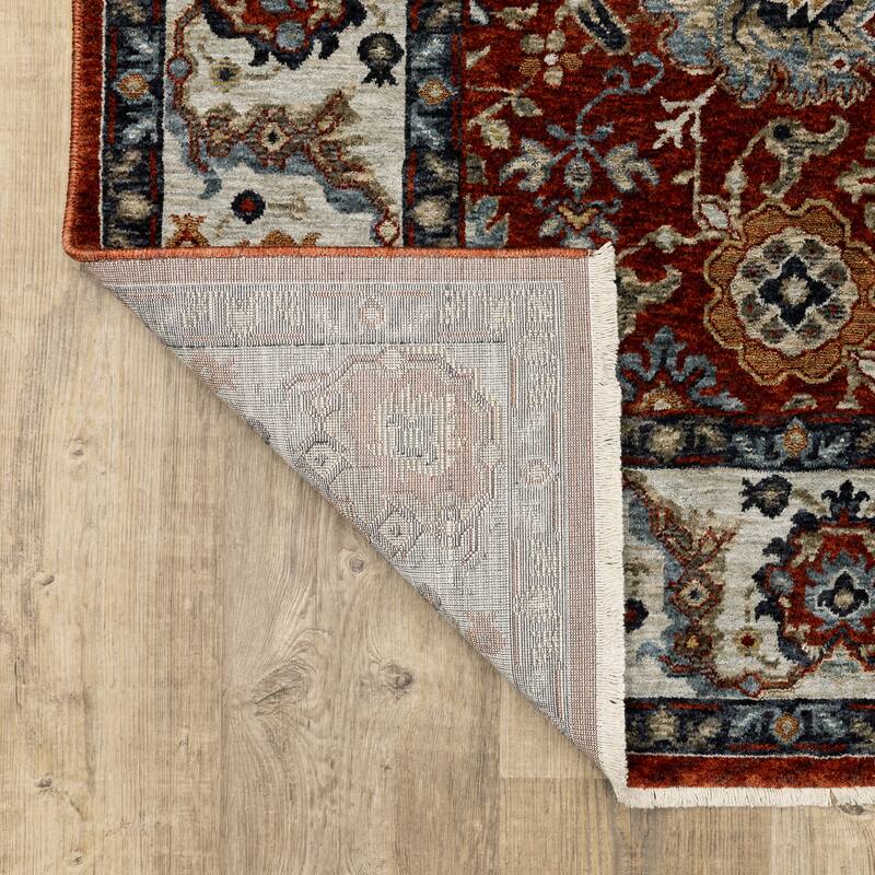 Style Haven Amelie Vintage Medallions Red/ Ivory Indoor Area Rug