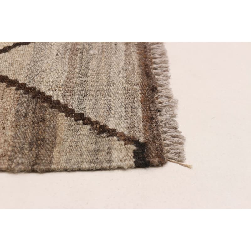 Sivas Taupe Kilim 5'9" x 8'0" - 5'9 x 8'0