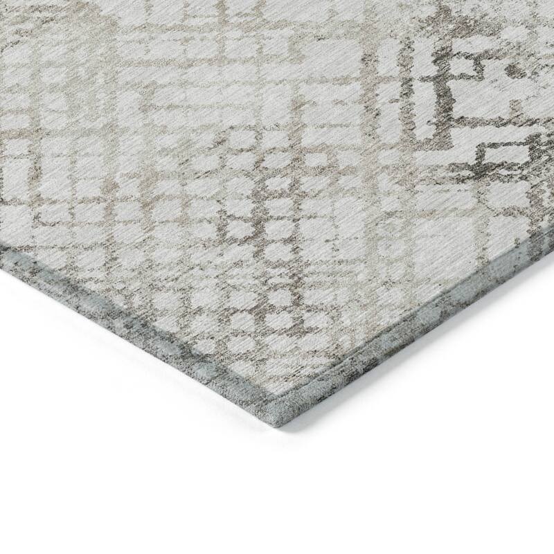 HomeRoots Geometric Transitional Rectangle Outdoor Rug