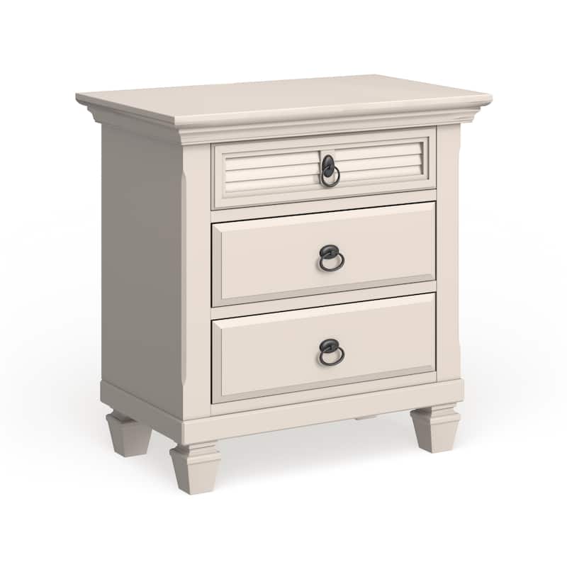 Gracewood Hollow Gregory White Pine Wood 3-drawer Nightstand - 3-drawer - White