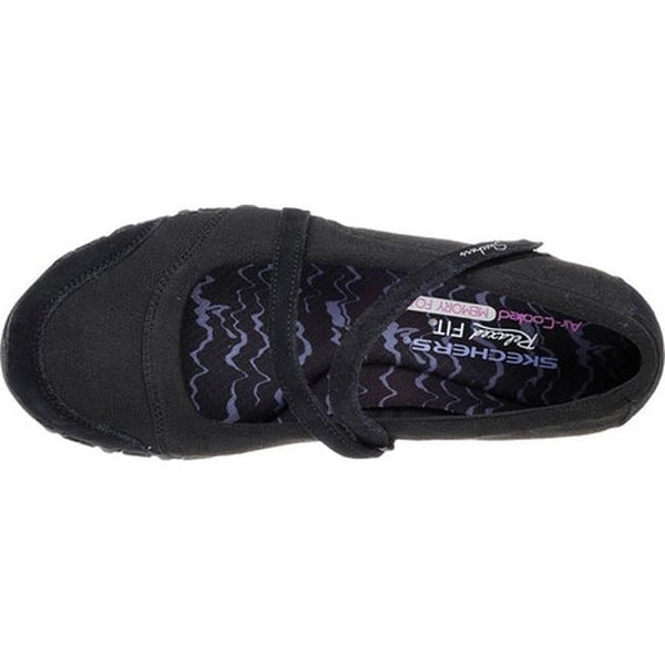 skechers women's relaxed fit bikers shoes black