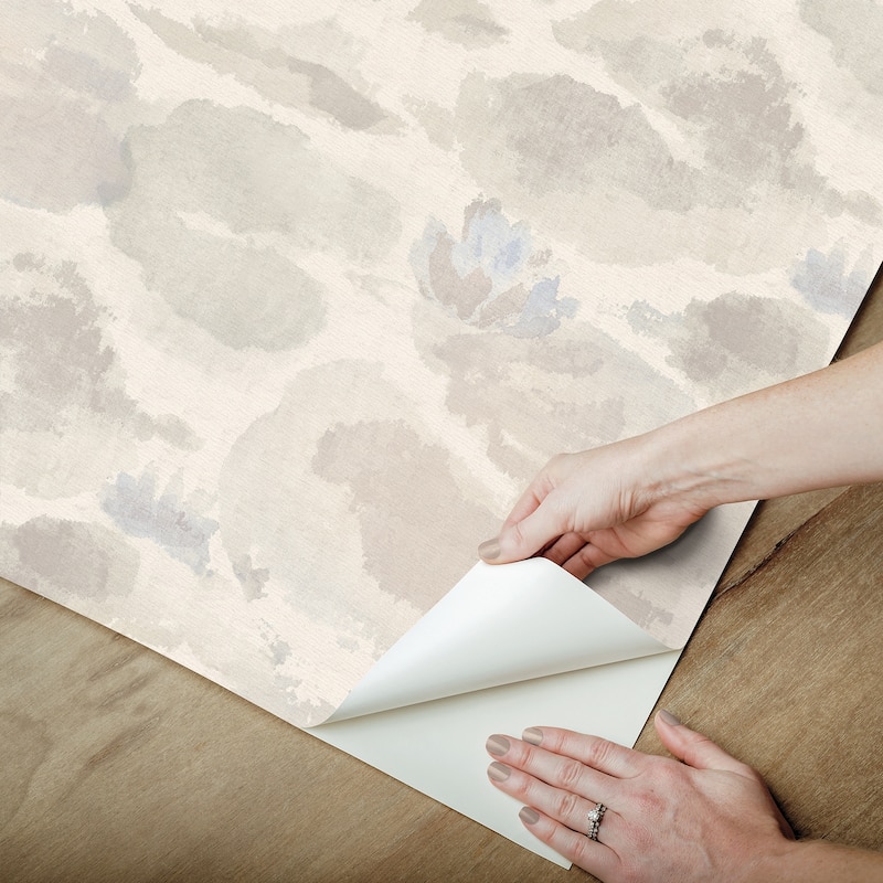 NuWallpaper Water Lily Cream Peel and Stick Wallpaper