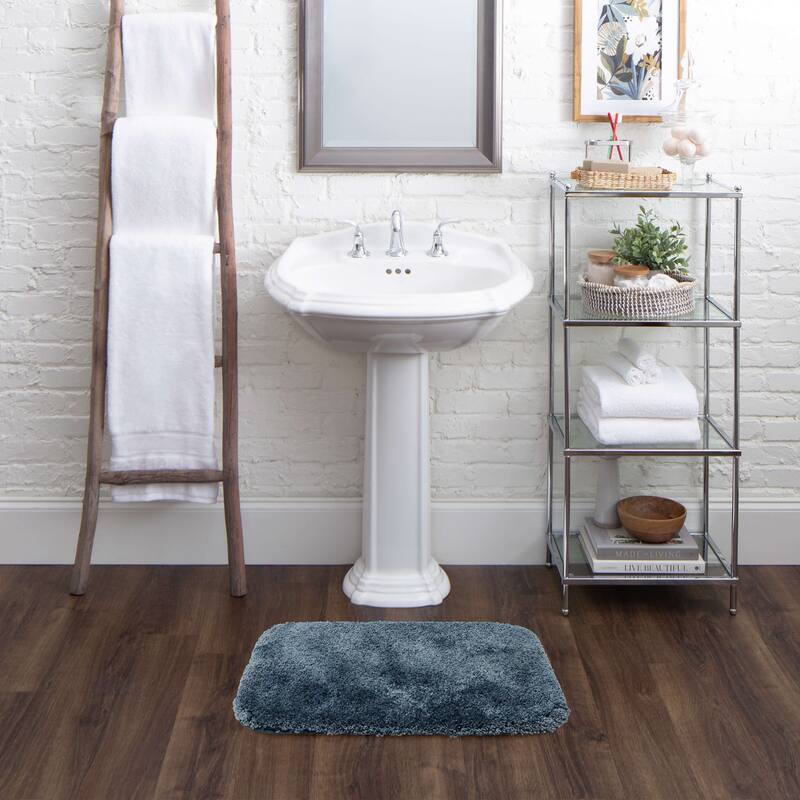 Mohawk Home Machine Washable Big One Bath Mat
