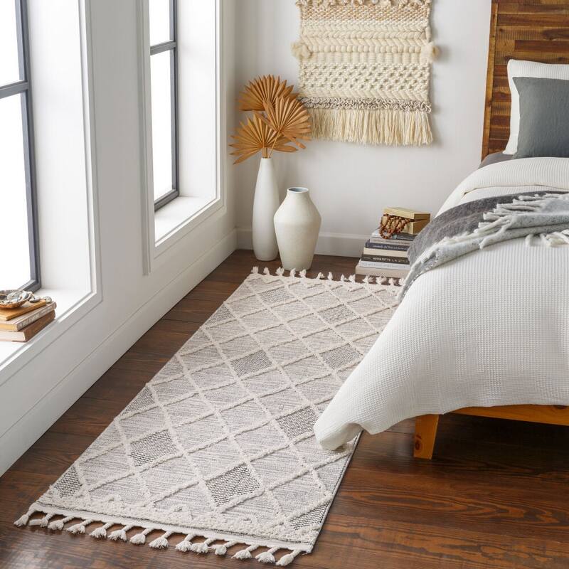 Livabliss Azilal Global Area Rug - 2'7" x 7'3" - Grey