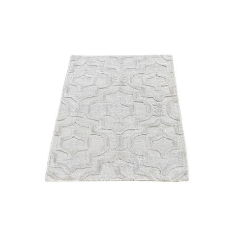 Hand Knotted Ivory Modern and Contemporary with Wool Oriental Rug (2' x 2'10") - 2' x 2'10"