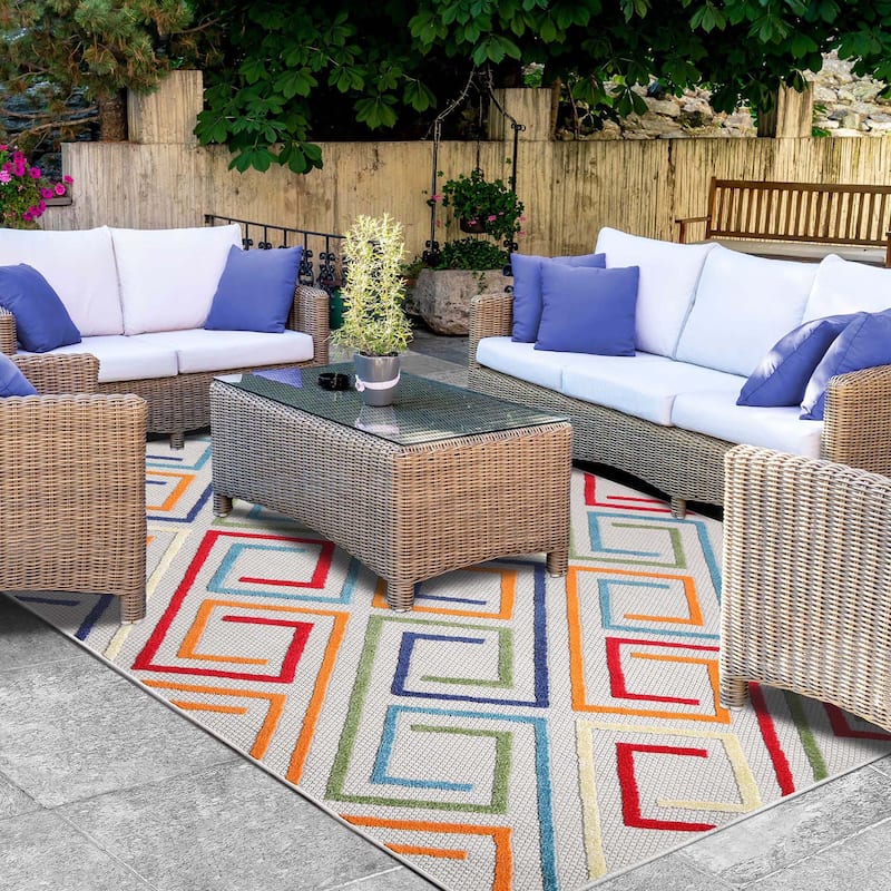 Superior Ares Modern Geometric Diamond Indoor Outdoor Area Rug - 6' x 8' 10" - Cream