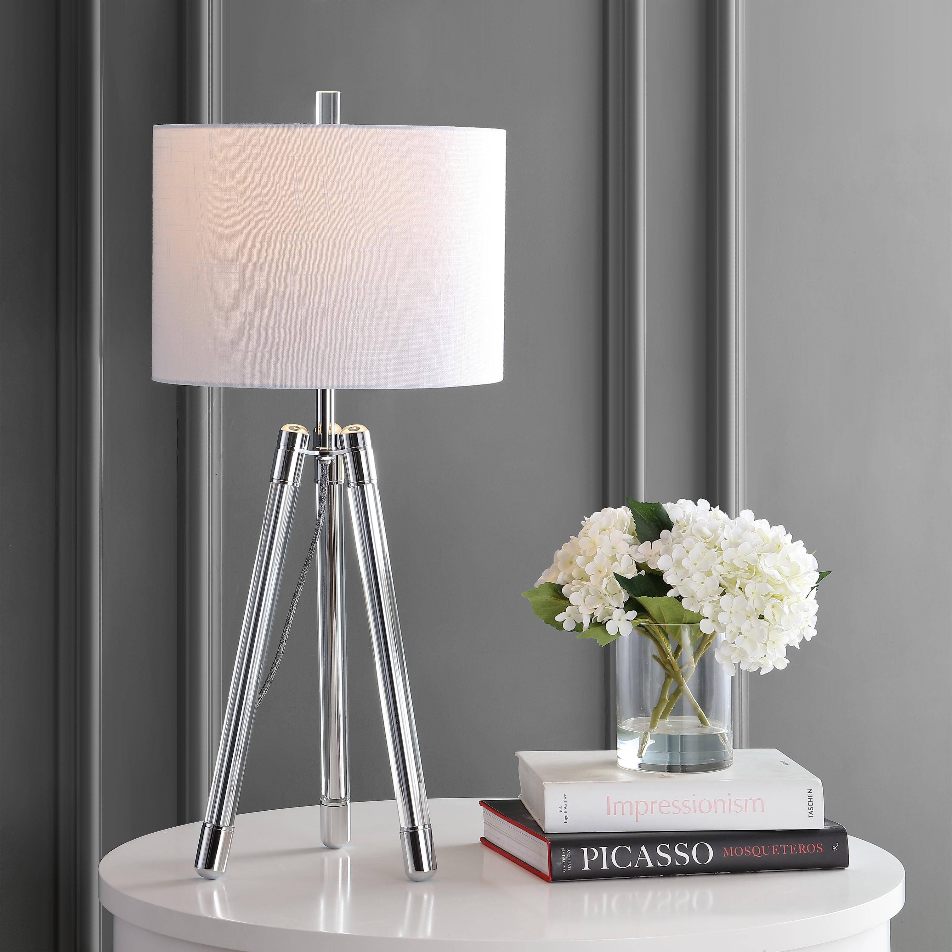 Tripod table lamp white discount