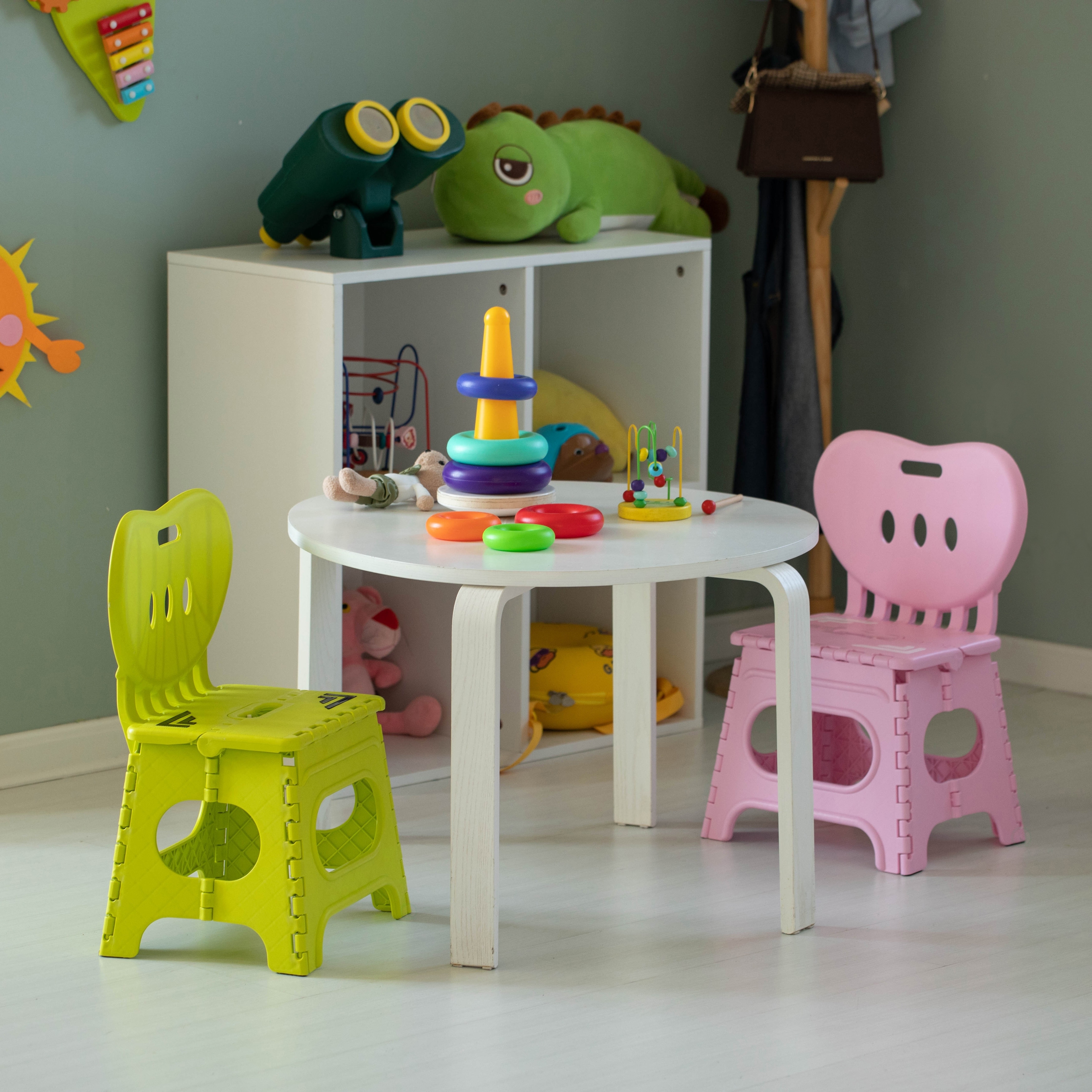 Folding step stool with back support 2025