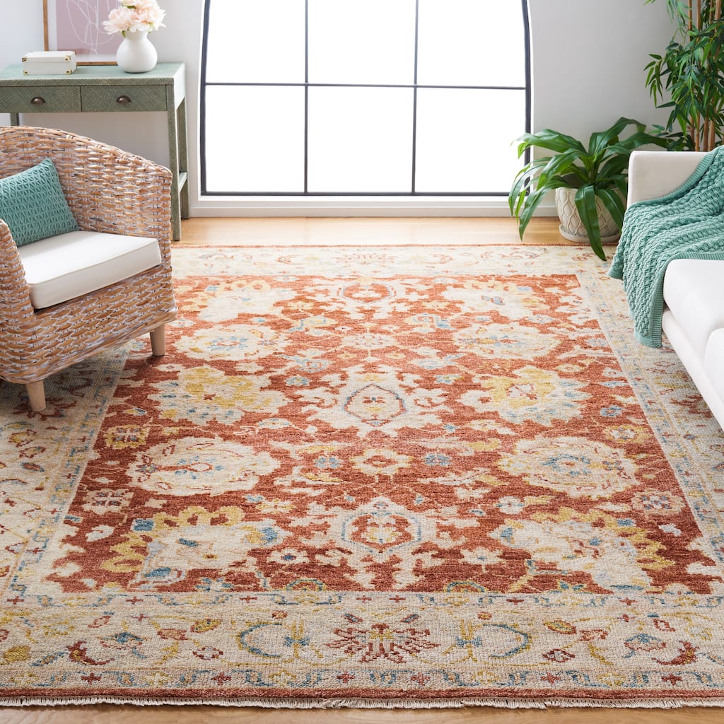 SAFAVIEH Handmade Samarkand Meghann Traditional Wool Rug