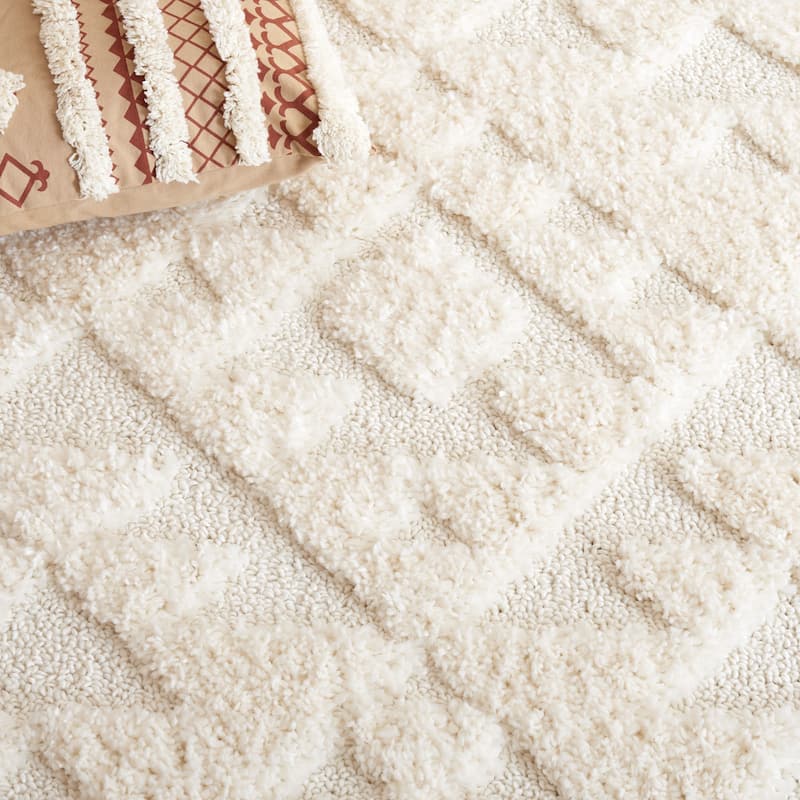 SAFAVIEH Moroccan Tassel Shag Kobi 2-inch Thick Rug
