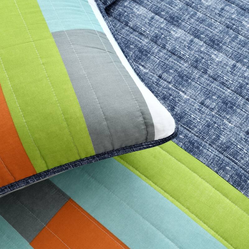 Lush Decor Shelly Stripe Quilt Set