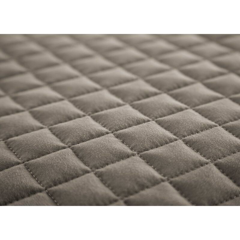 Oversized Solid 3-piece Quilt Set by Southshore Fine Linens