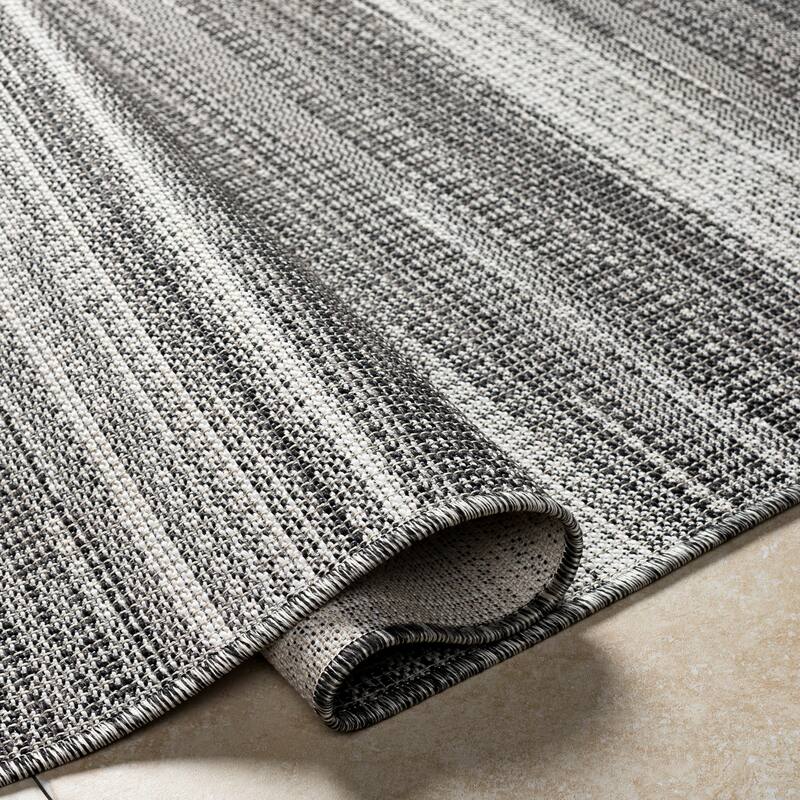 Livabliss Hampton Indoor/ Outdoor Ombre Striped Area Rug