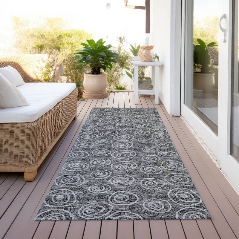 Machine Washable Indoor/ Outdoor Chantille Modern Bubbles Rug - Gray - 2'3" x 7'6"