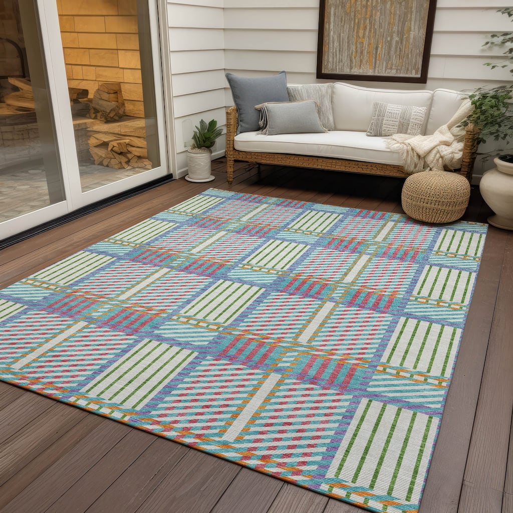 Machine Washable Indoor/ Outdoor Geometric Stripe Chantille Rug