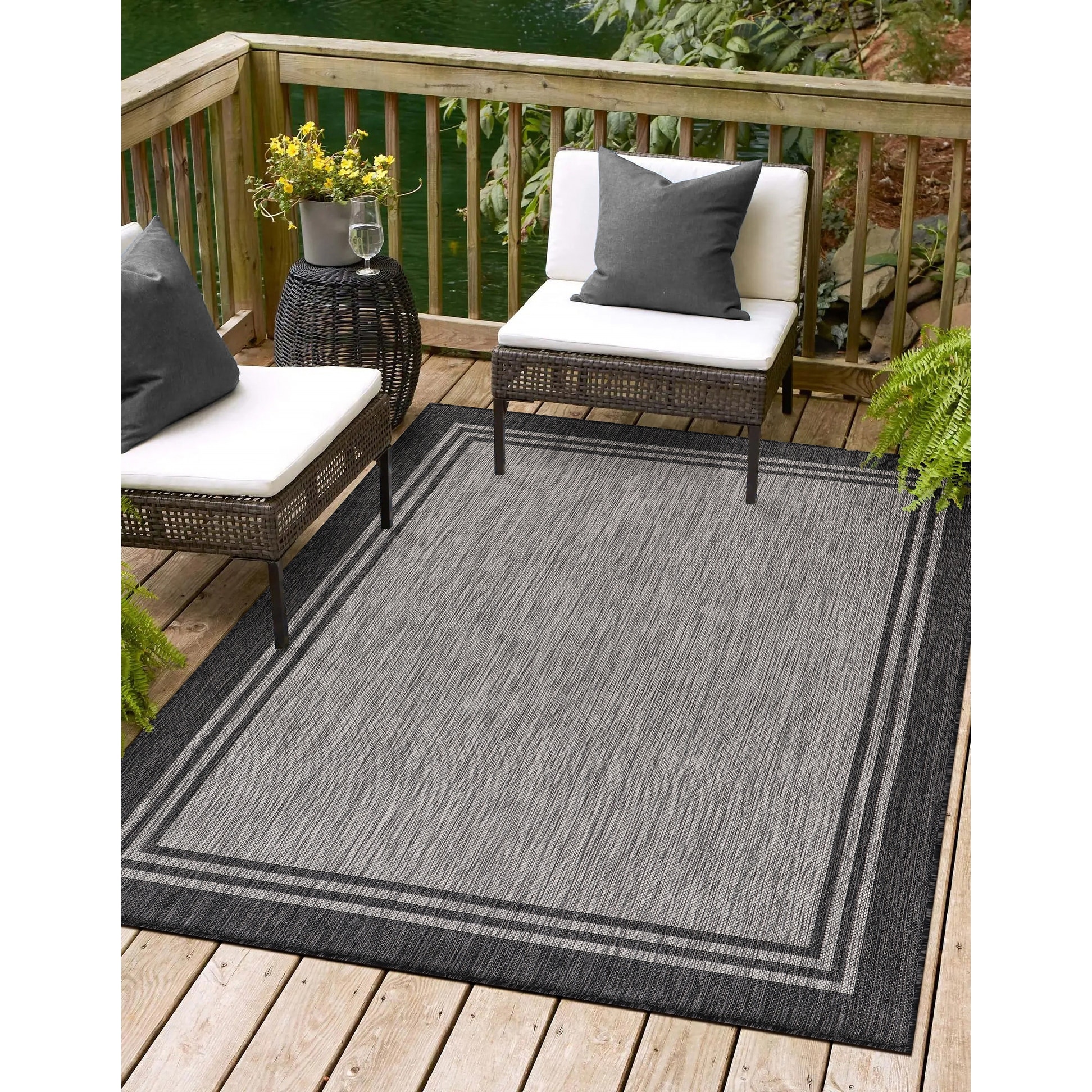 https://ak1.ostkcdn.com/images/products/is/images/direct/df7db19893567d088c3044f170c7e6bc022af3b3/Washable-Bordered-Indoor-Outdoor-Rug%2C-Outside-Carpet-for-Patio%2C-Deck%2C-Porch.jpg