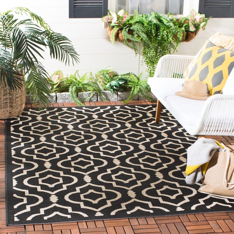 SAFAVIEH Courtyard Rheta Indoor/ Outdoor Waterproof Patio Backyard Rug