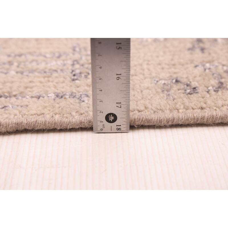 ECARPETGALLERY Hand-knotted Tangier Light Khaki Viscose, Wool Rug - 5'4 x 7'7