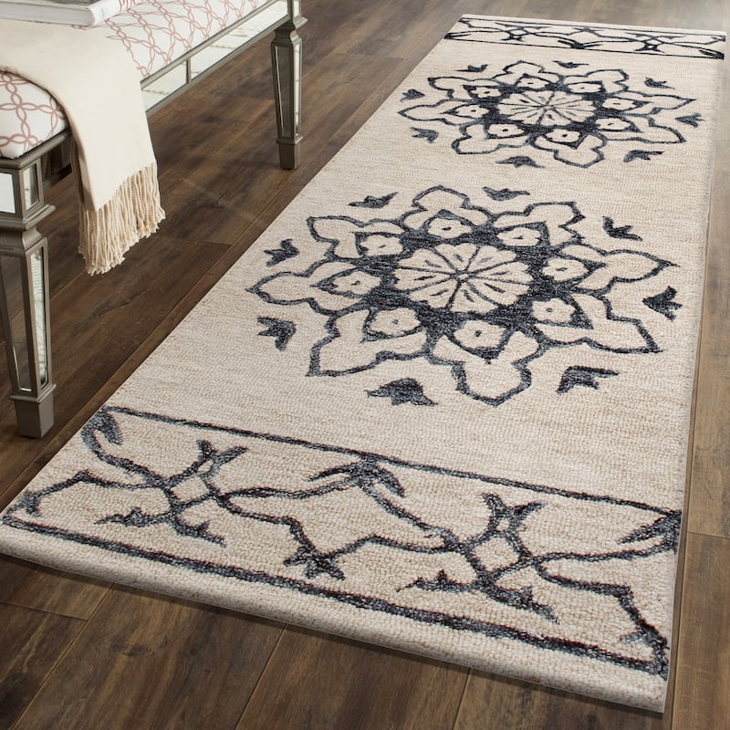 Lilly Medallion Floral Blue/Ivory Handmade Indoor Area Rug by Sevita