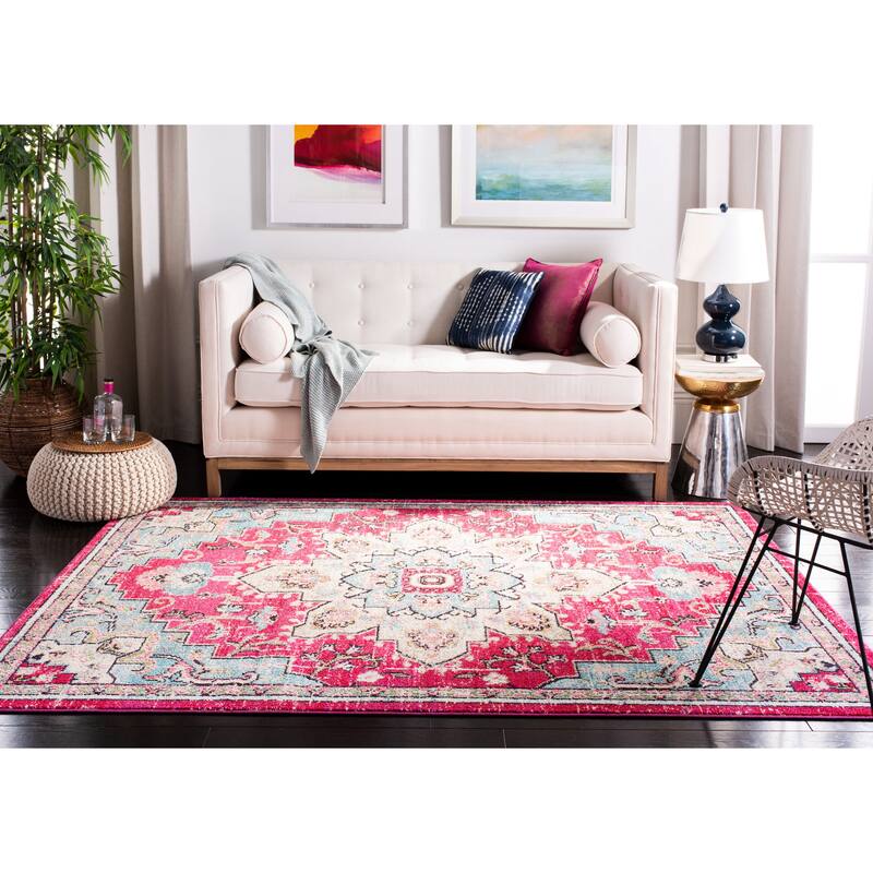 SAFAVIEH Madison Diederike Boho Medallion Distressed Rug