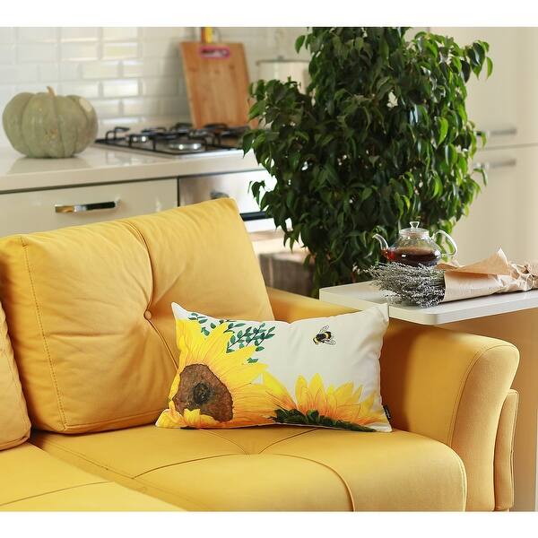 Set Of 2 Sunflower And Bumble Bee Lumbar Pillow Covers Set Of 2 Sunflower And Bumble Bee Lumbar Pillow Covers