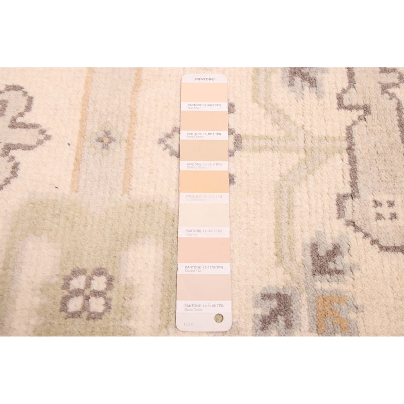 ECARPETGALLERY Hand-knotted Royal Oushak Cream Wool Rug - 8'0 x 8'0