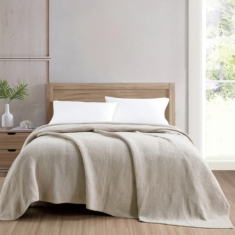 Jennifer Adams Marshmallow Blanket - King - Birch