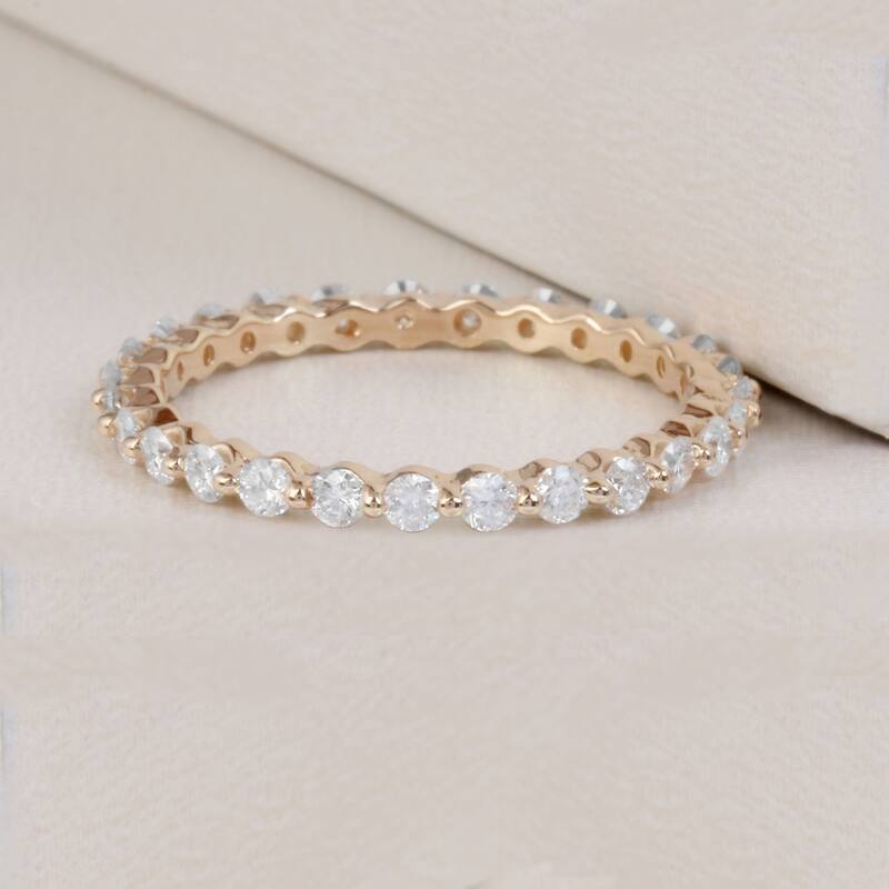 3/4ct TDW Diamond Eternity Wedding Band in 14K Gold for Women