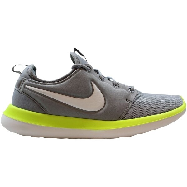 nike roshe two wolf grey