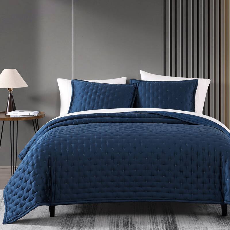 HiEnd Accents Premium 100% Lyocell Silky Soft Modern Contemporary 3 Piece Quilt Set