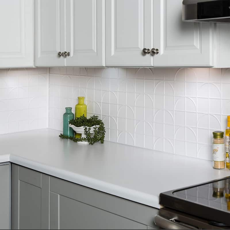 FASÄDE Crescent Decorative Vinyl Backsplash Panel